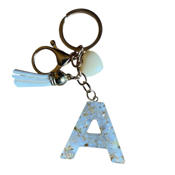 Heart & Tassel Keychain with Letter “A”‎ - White and Gold - Picture 1 of 3